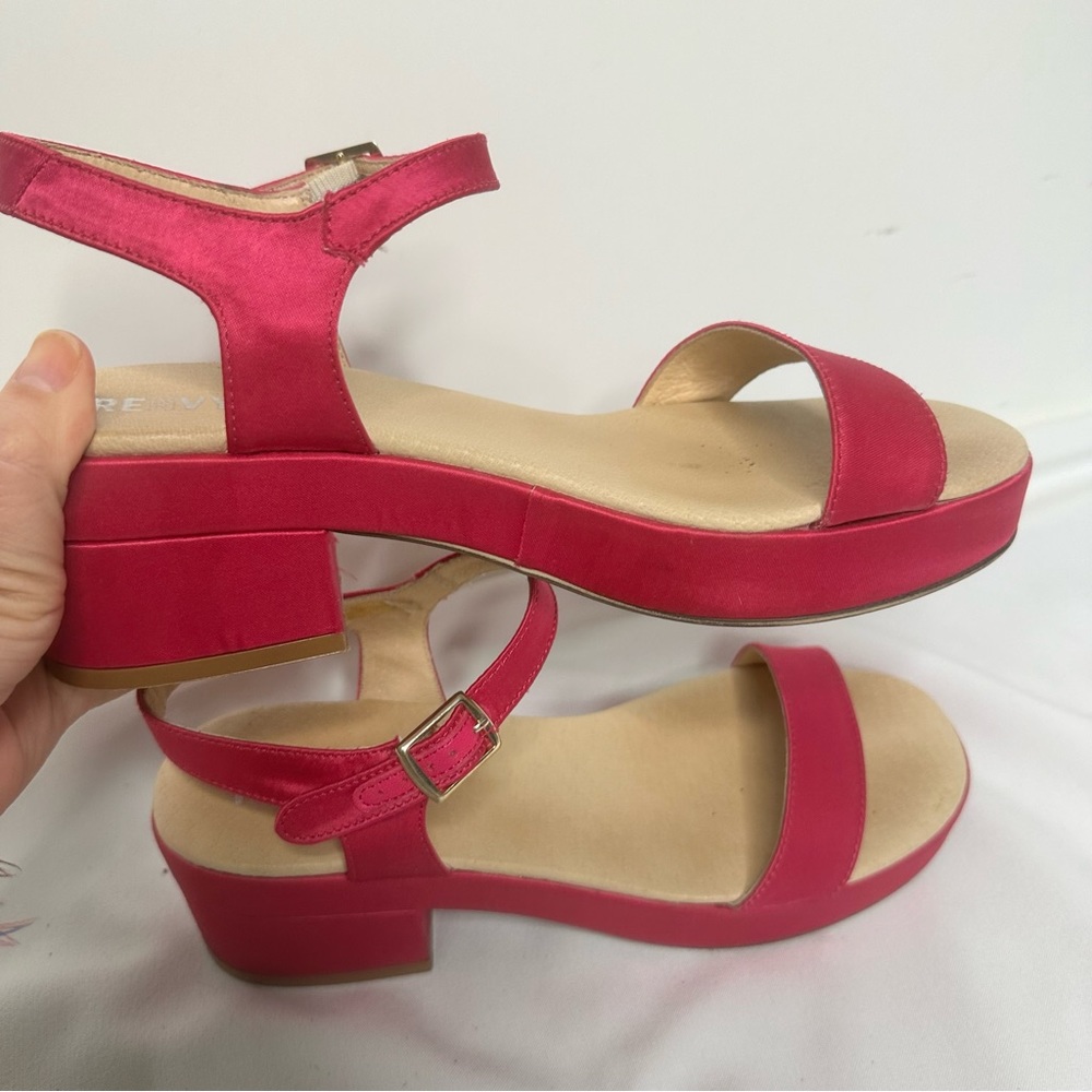 Renvy pink silk sandal heels platform 7.5